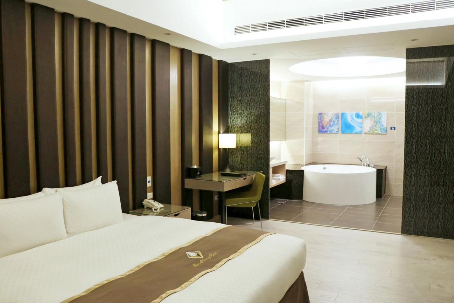 Tsun Huang Hotel Chiayi Kamer foto