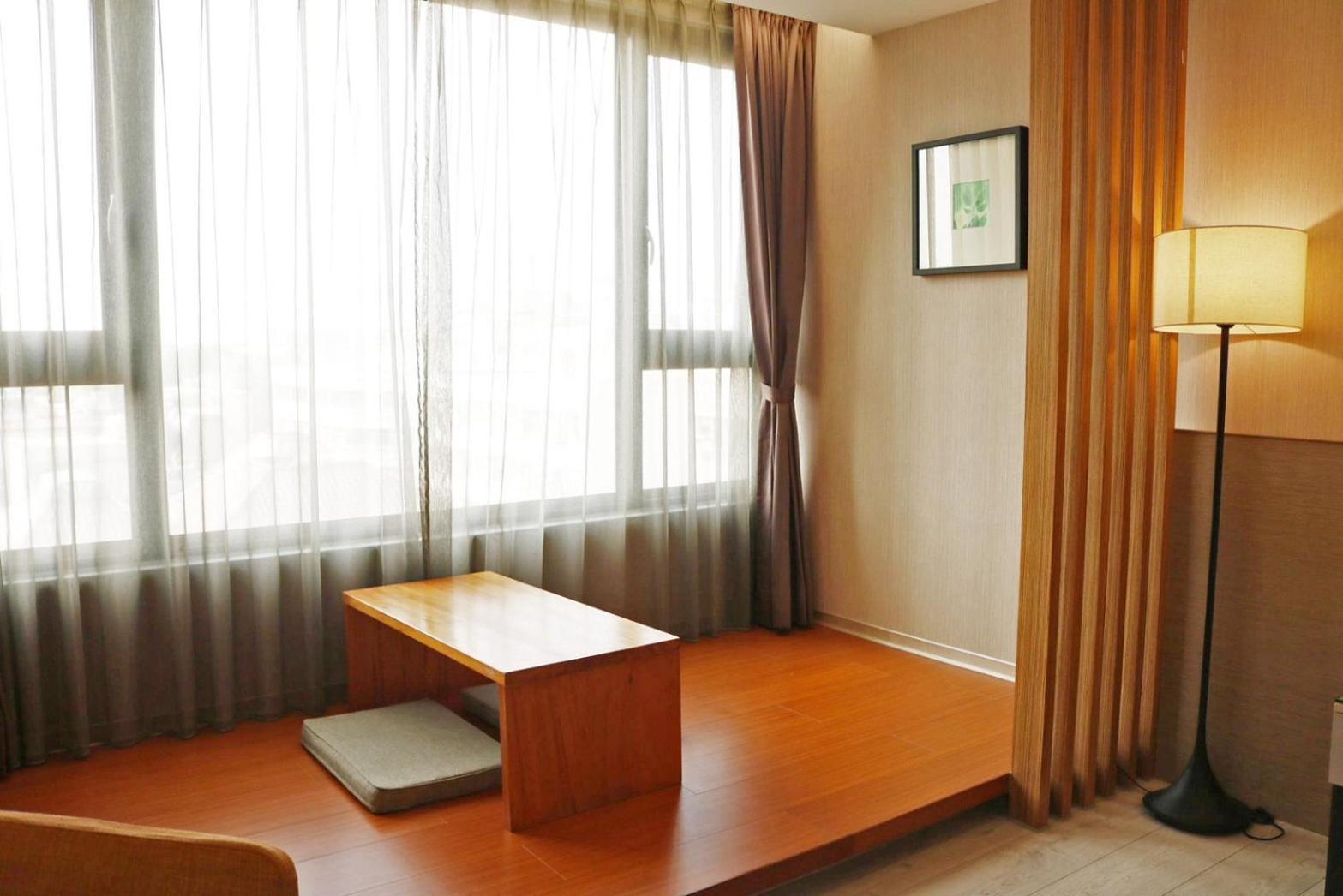 Tsun Huang Hotel Chiayi Kamer foto